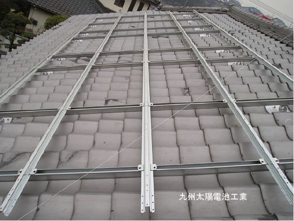 支持瓦施工手順10(太陽光発電施工手順)679