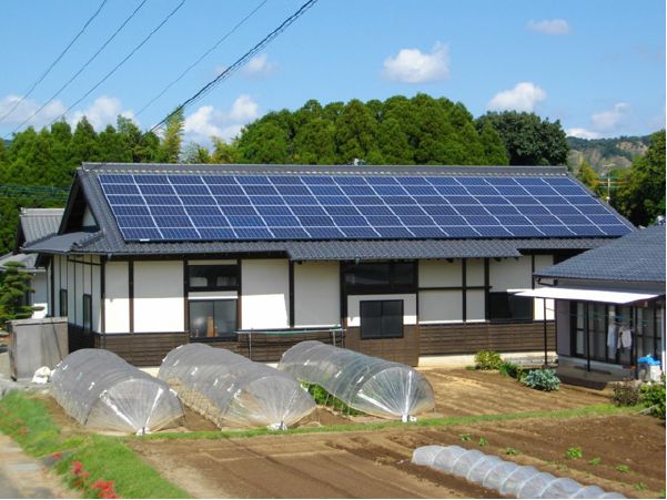 屋根の上でも全量買取太陽光発電(産業用)